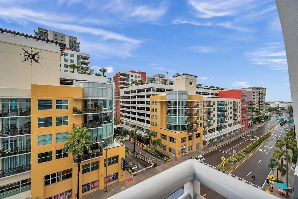 Appartamento Luxury Apt 3 Mins To Dt Tampa -Pool-Gym-Balcony Stati Uniti
